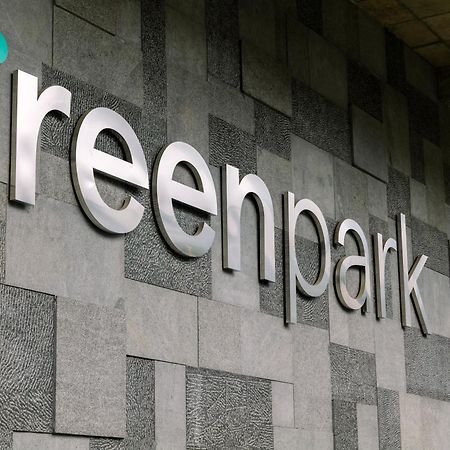 Greenpark Bengaluru Bagian luar foto