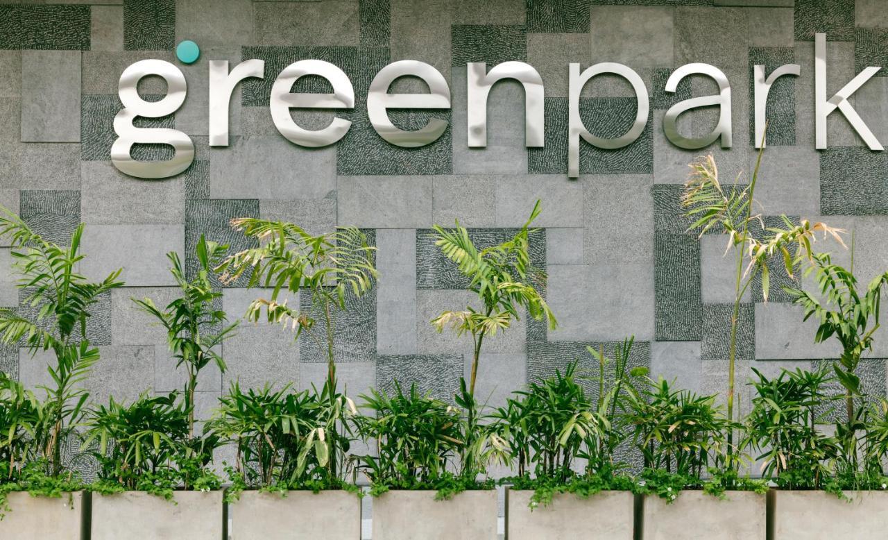 Greenpark Bengaluru Bagian luar foto